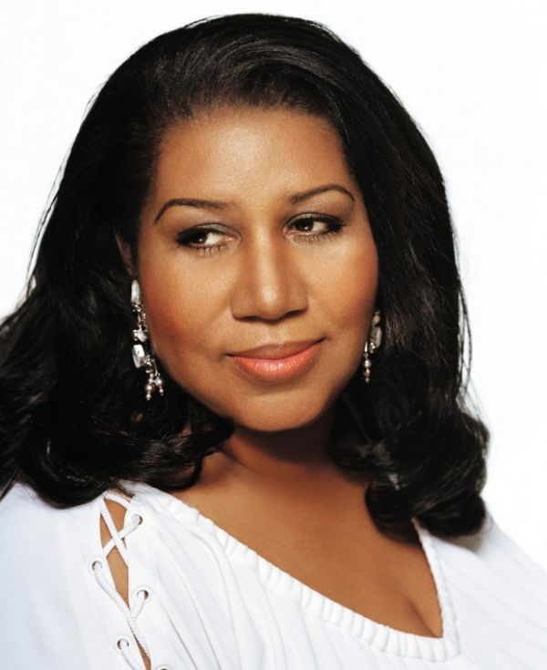 ARETHA FRANKLIN Says Her Health Is 'Superb'