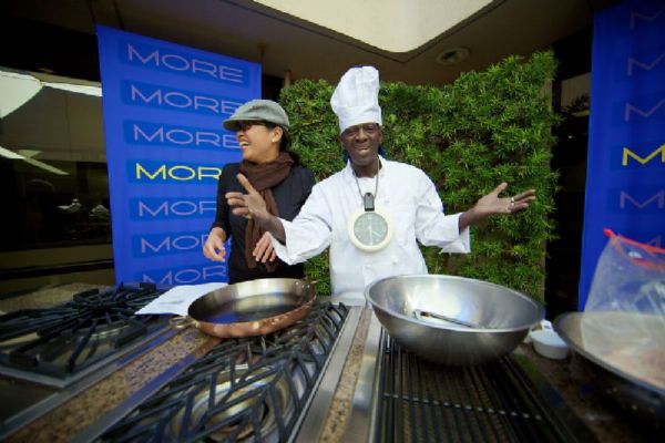 FLAVOR FLAV Opens His 1st Chicken Eatery In Iowa
