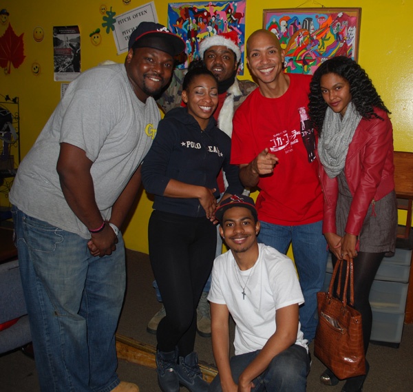 The Remix (12-08-12) - Comedians and Models