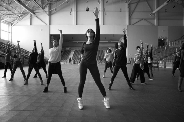 Photos: Beyonce Super Bowl Rehearsal Performance