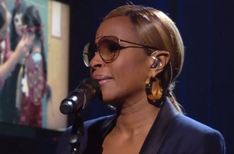 'The Living Proof' -Mary J. Blige Hurricane Sandy Coming Together [Video]