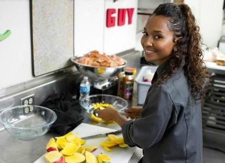 Chilli brings the HEAT in  new season of Rachel vs. Guy: Celebrity Cook-off