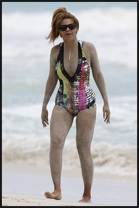 Pic: BEYONCE Covered in Sand