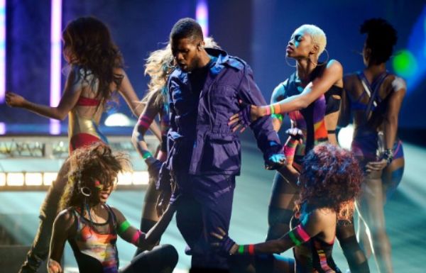 USHER Slated For Super Halftime