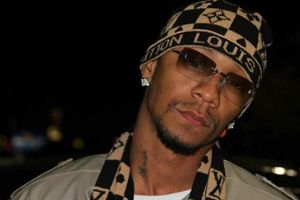 Free Download:Diamondzz Feat R Kelly - Break Ups (Prod by DJ Pain-1)
