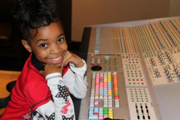 Nadej Internet Radio Show