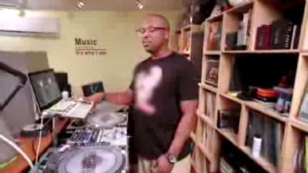 DJ Jazzy Jeff Gives Us A Tour Of His Home Studio (Video)