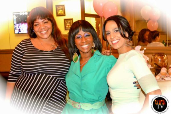 VIDEO OF PASTOR D FROM TLC SHOW SISTERHOOD...