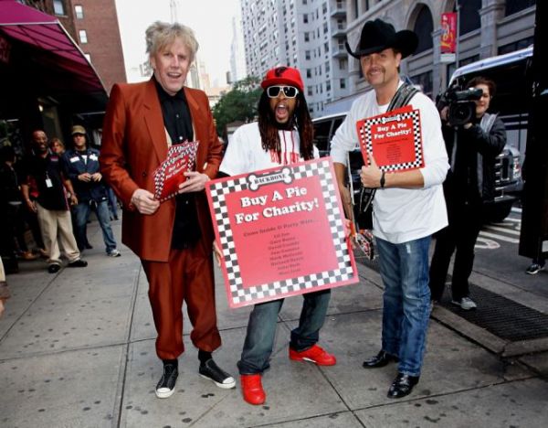 LIL JON Receives Honor For 'Apprentice' Earnings