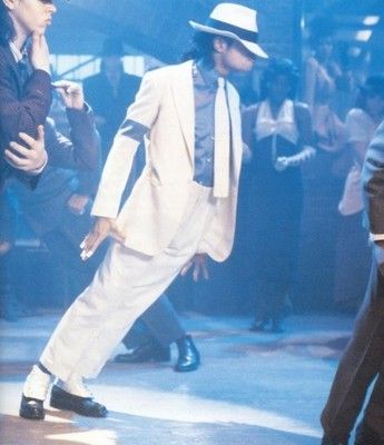 MICHAEL JACKSON a Billionaire In Death
