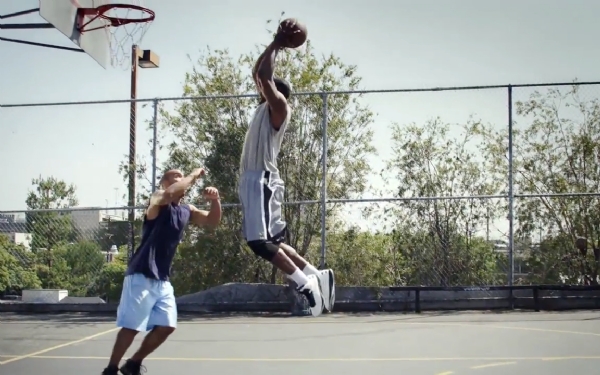 Comedy: Getting Posterized Is Just 'Nuts' (Video)