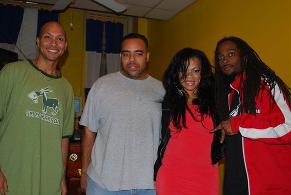 The Remix (11-20-10) - DJ Cisco and Gerald Olivari (Download)