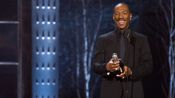 EDDIE MURPHY To Host The Oscars