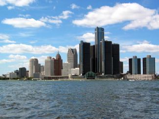 2420-detroit-skyline.jpg