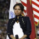 Jennifer Hudson Singing the National Anthem at Super Bowl XLIII