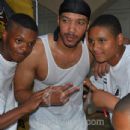 Lyfe Jennings Poses With Kids After Getting Dunked