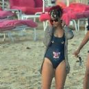 Rihanna spends Christmas in 2010 in Barbados