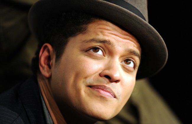 Bruno Mars - Images Actress