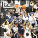 Hawks Jamal Crawford lays the ball in for 2 of his 13 points