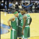 Celtics Delonte West, Glen Davis, and Jeff Green talk before the opening tip