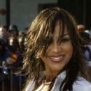 LisaRaye