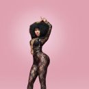 Nicki Minaj and those curves...