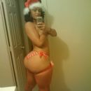 Maliah Michel shows off her booty