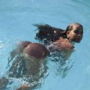 Such a pretty pool booty