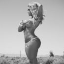 Now that's a bad white girl...
