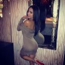 Big booty cutie rocking her Louboutins aka red bottoms