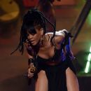 Rihanna performing on the 2012 'American Idol' finale
