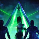 Rihanna performing on the 2012 'American Idol' finale
