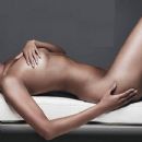 Keri Hilson poses in her birthday suit