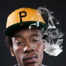 Wiz Smoking