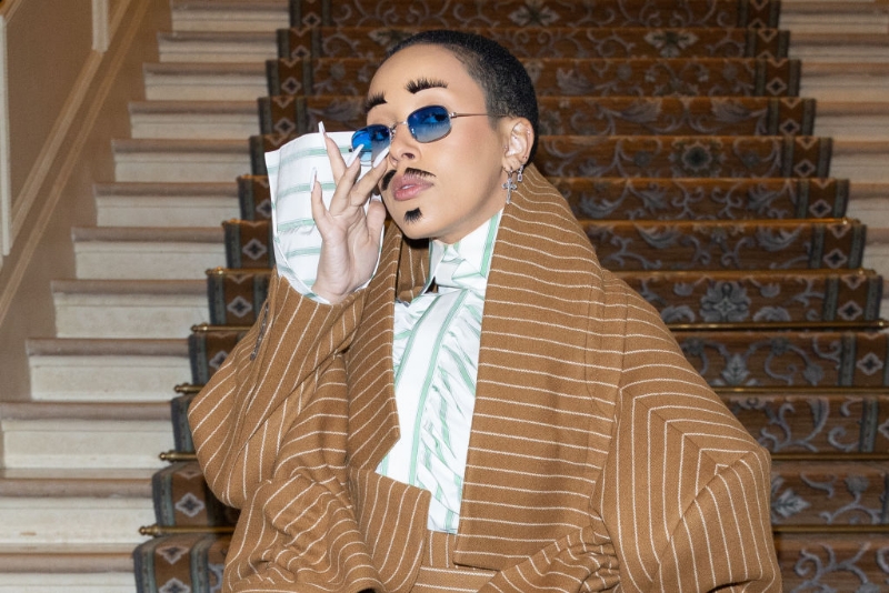 Doja Drip: Mustache-A-Cat Campily Conquers Paris Fashion Week In A Faux Lash Look, Sarcastically Say