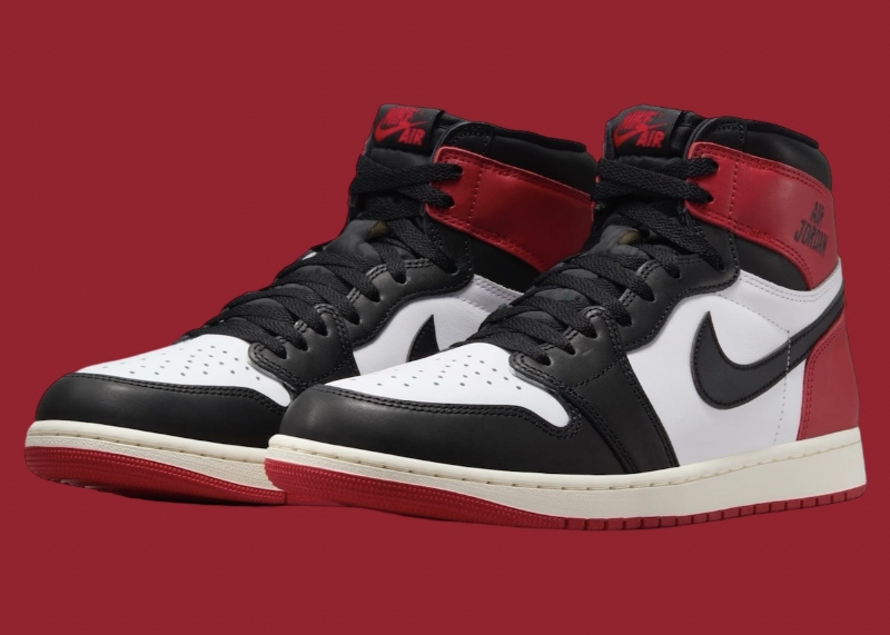 Official Date Set For Air Jordan 1 High OG "Black Toe Reimagined"