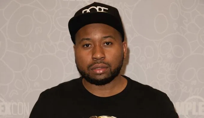 DJ Akademiks Claims LeBron James Stepped Out On His Wife With "White Tingz" Supplied By Drake In Biz