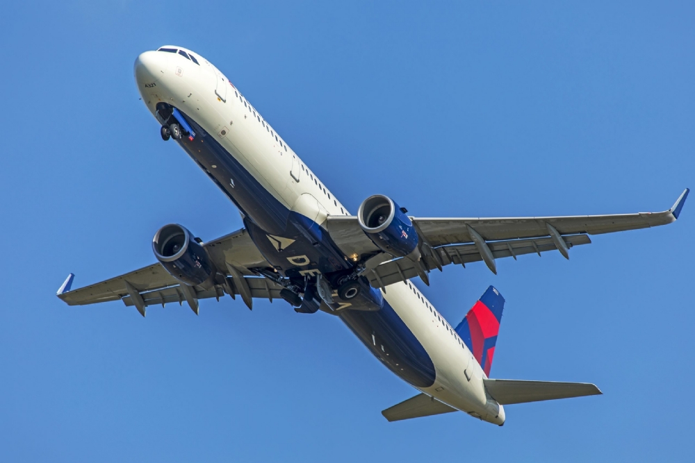 FAA Authorization Extended To Dec. 31