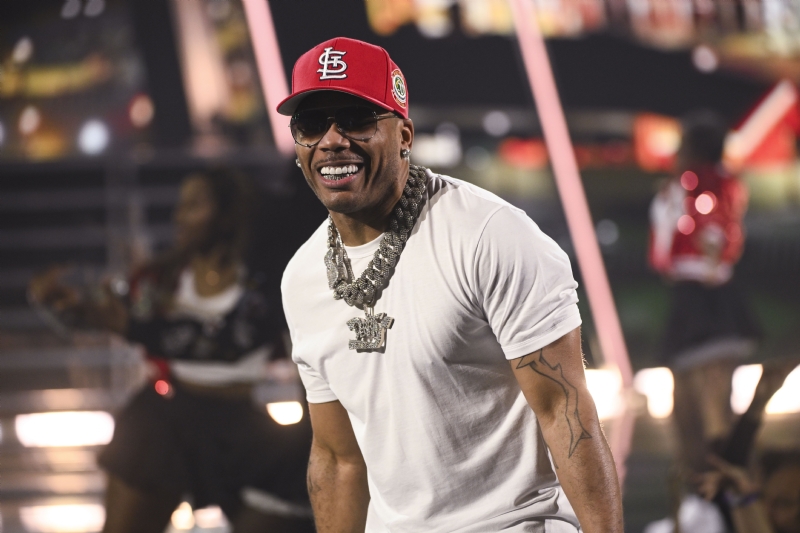 Nelly Performs With St. Lunatics Despite Their Ongoing Legal Dispute