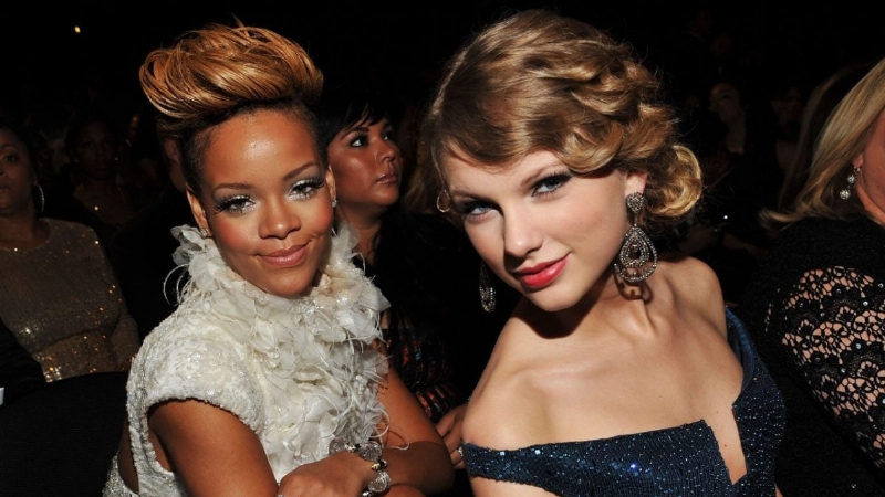 Rihanna Surpassed By Taylor Swift As Richest-Ever Female Musician