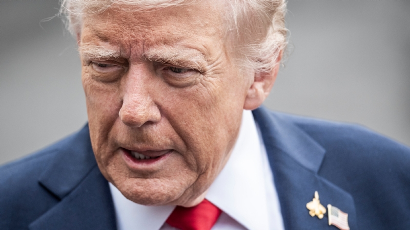 White House Seeks to Blunt Democrats' Shutdown Strategy on Health Care