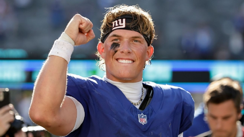 Last-minute pickups for Week 5: Jaxson Dart, Brenton Strange among top options