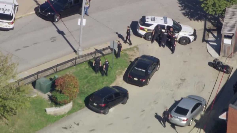 Officer shot in Pittsburgh neighborhood, source confirms | Large police presence in area