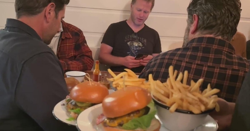 Bay Area dads take burger obsession to record-breaking heights