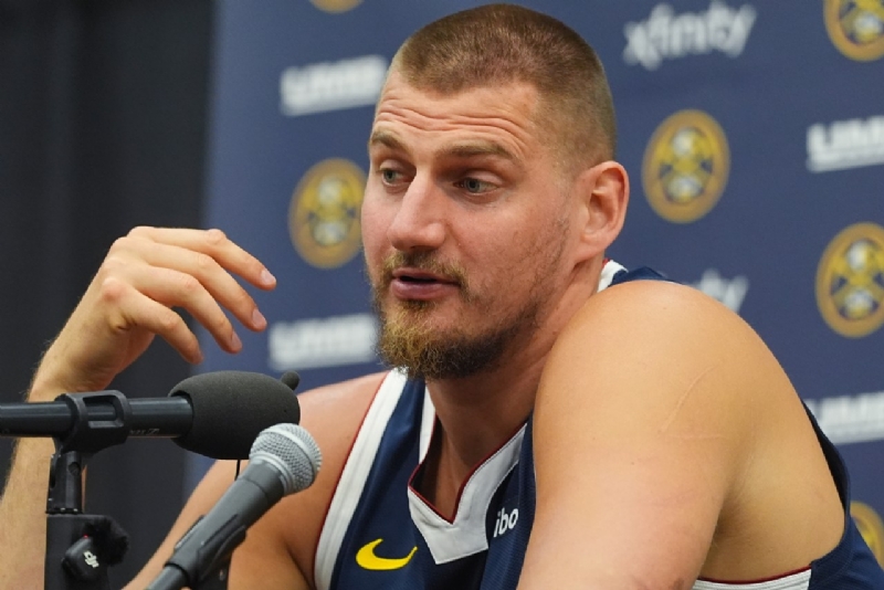 Some referees took the floor in NBA camps this year, and coaches welcomed their presence