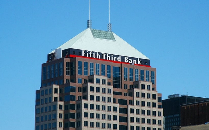 BREAKING NEWS: Fifth Third to Acquire Comerica in $10.9B All-Stock Deal