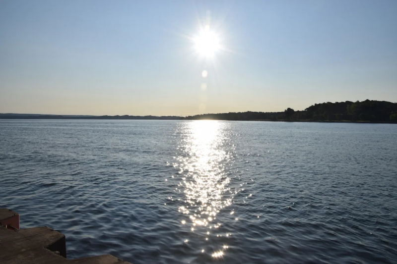 What's the weather forecast for Oct. 6 in Lenawee County?