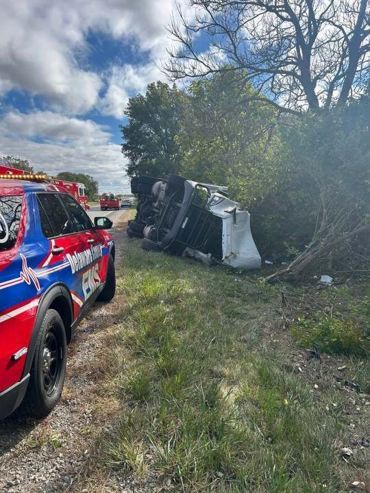 2 hospitalized after Delaware County semi crash