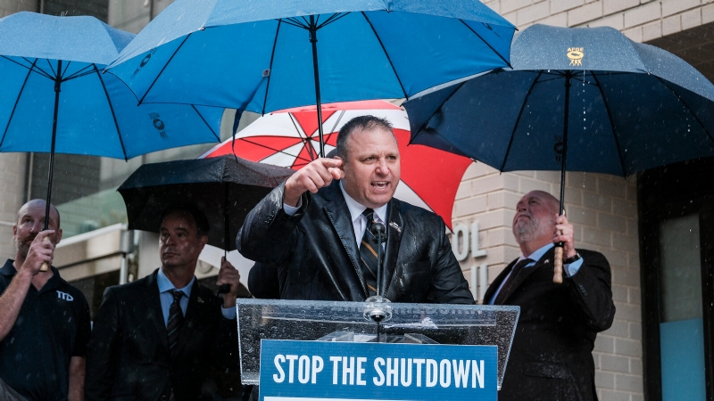 Federal Workers' Unions Call for Compromise on a Shutdown Deal