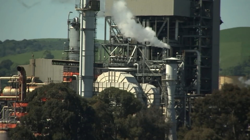 Air district fines Martinez refinery nearly $375,000 for violations